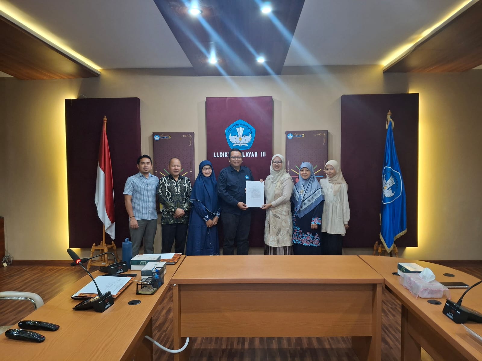 Dokumen Humas Uhamka
