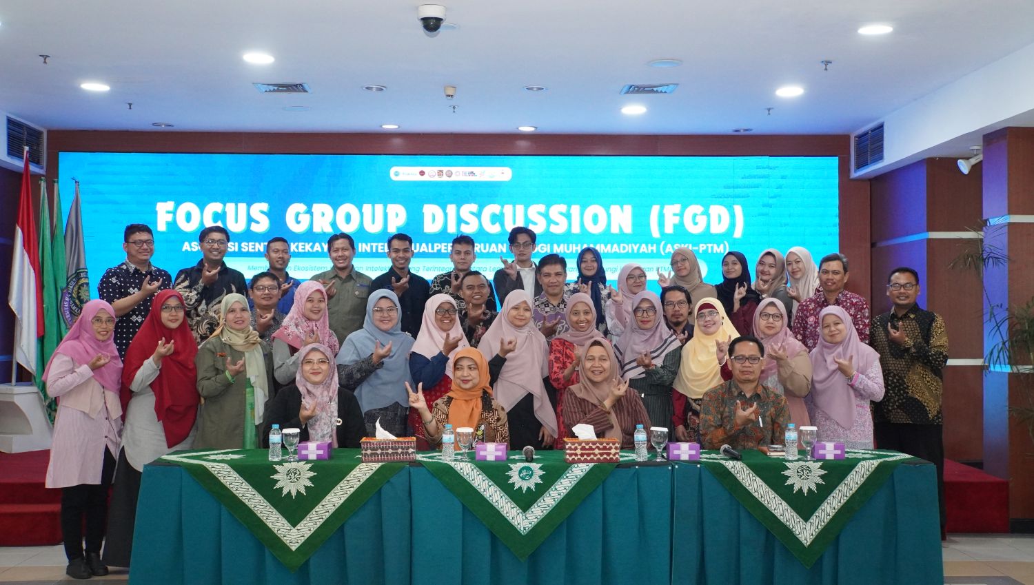 Dokumen Humas Uhamka