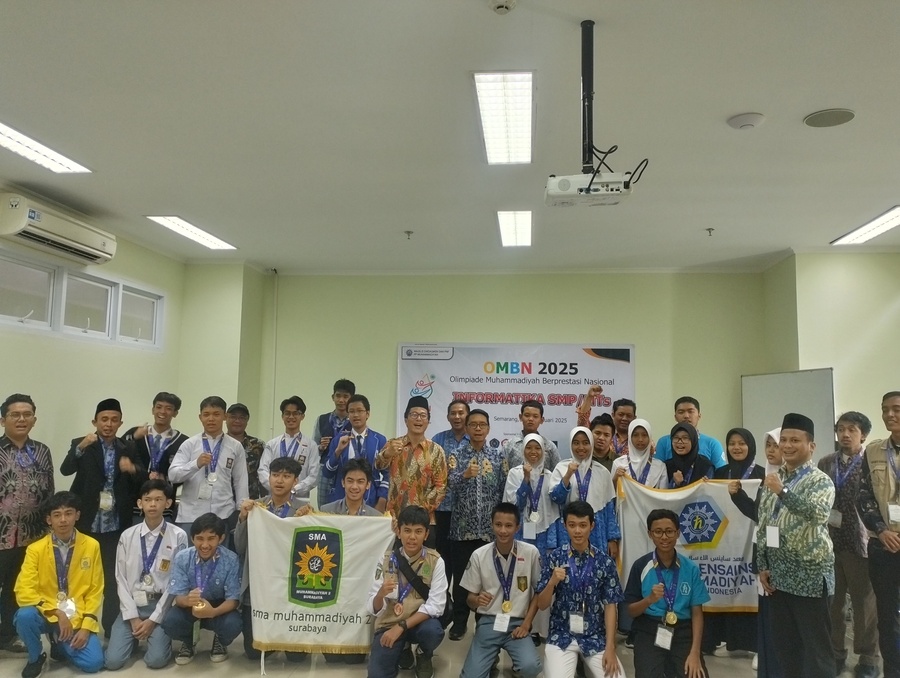 Pemenang lomba informatika OMBN 2025. Foto: Cris