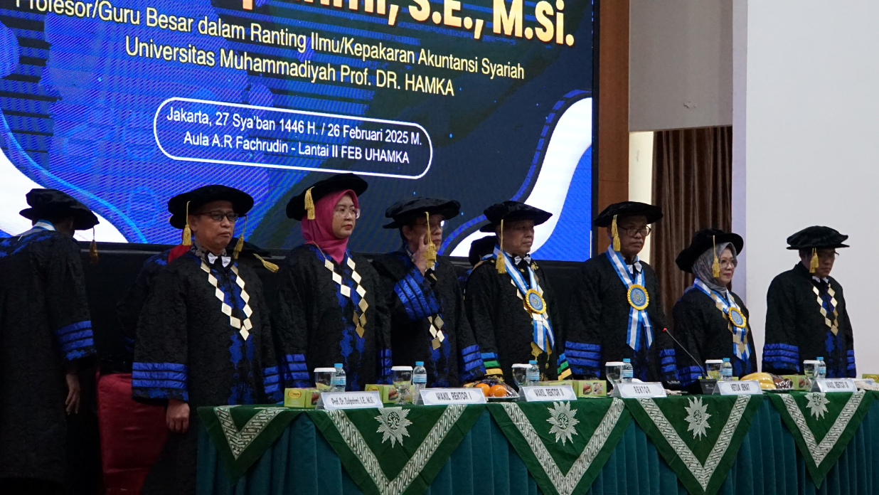 Prof. Zulpahmi, Alumni Angkatan Pertama FEB Uhamka sekaligus Anak betawi dikukuhkan Menjadi Guru Besar Uhamka