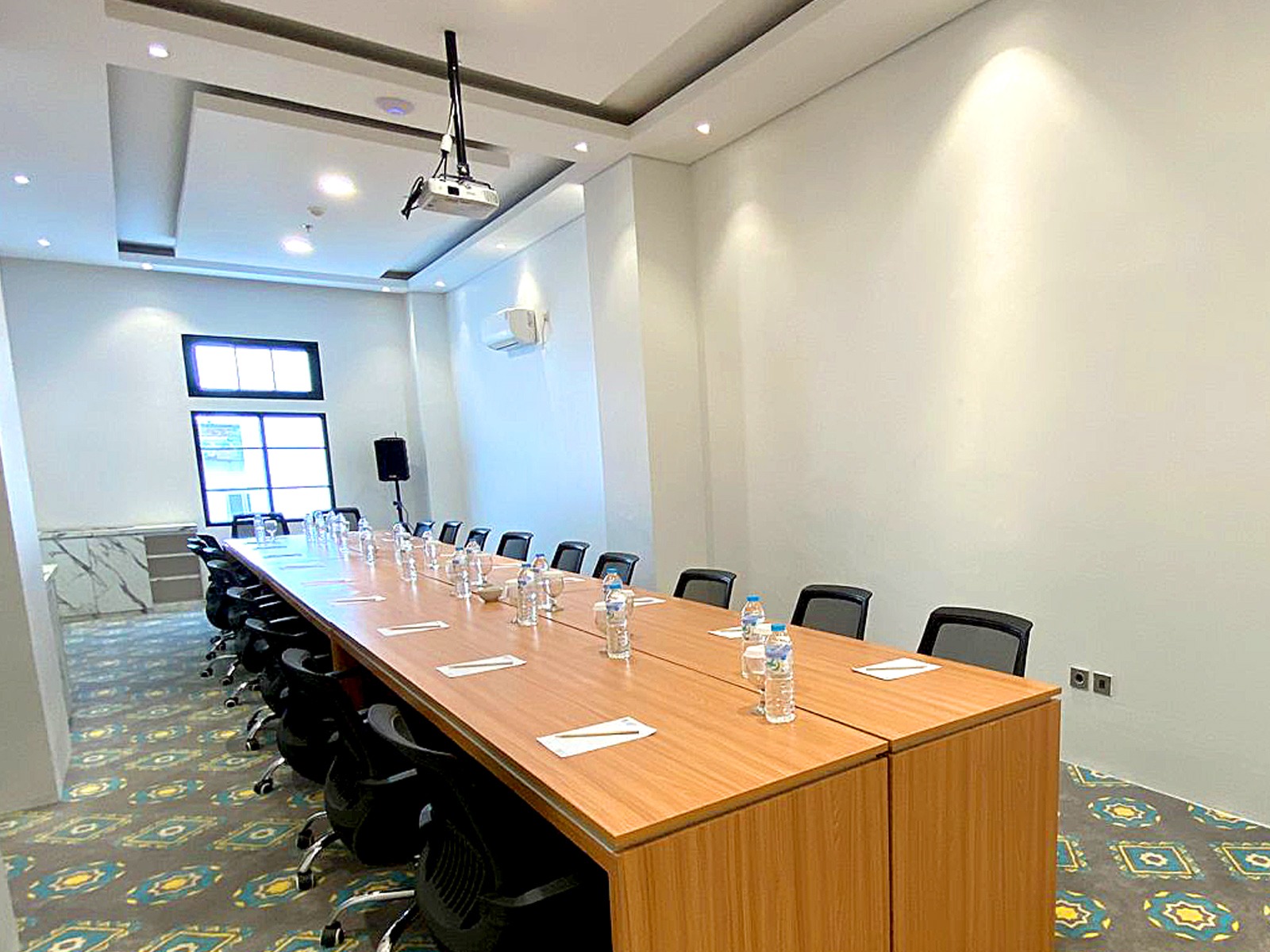 Meeting Room Darwis